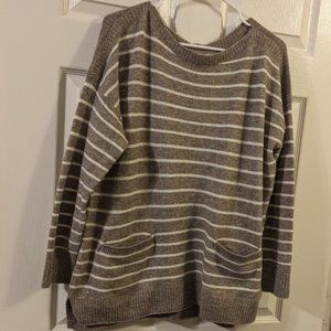NWT - Abercrombie & Fitch - Sweater